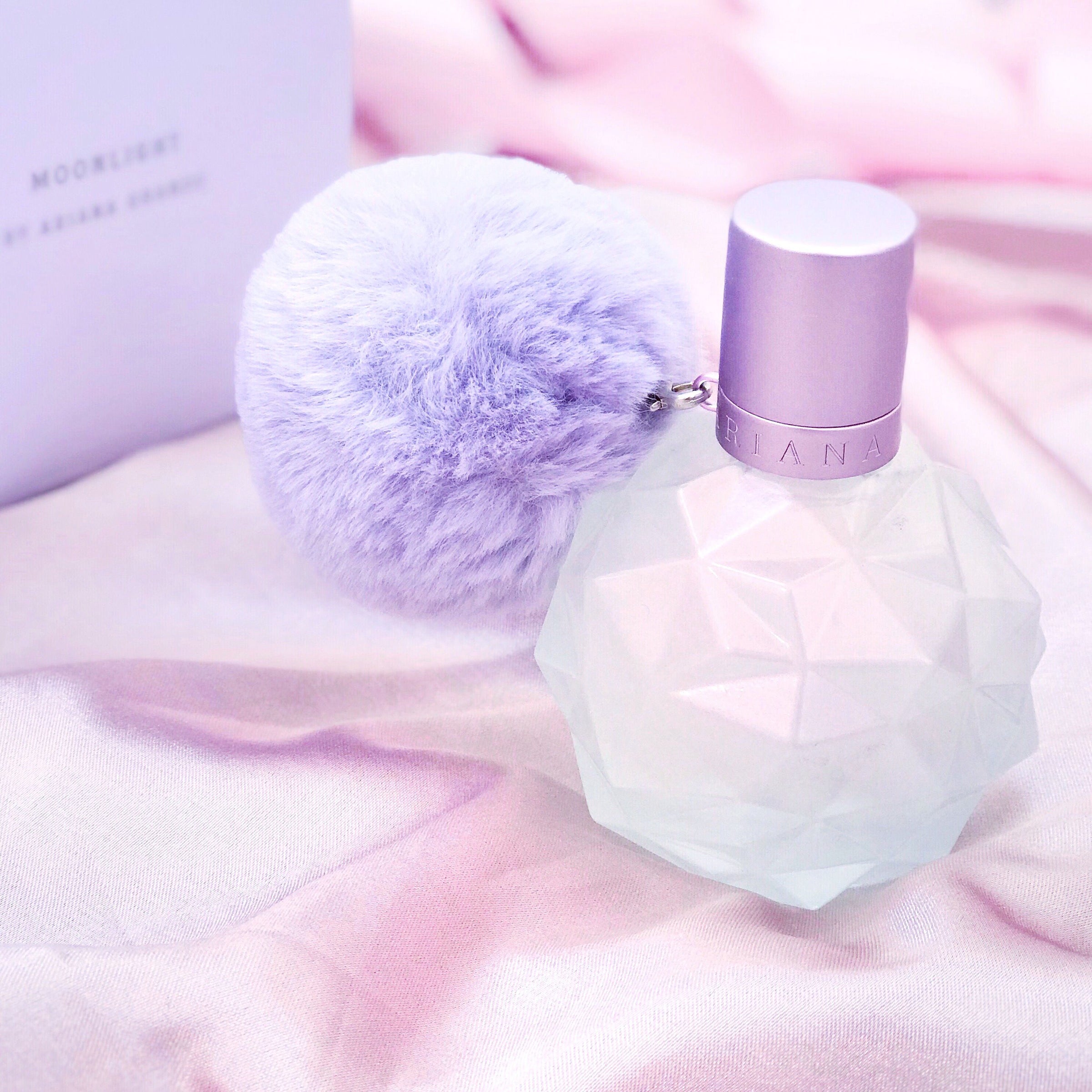 Ariana Grande Moonlight Deluxe Gift Set | My Perfume Shop