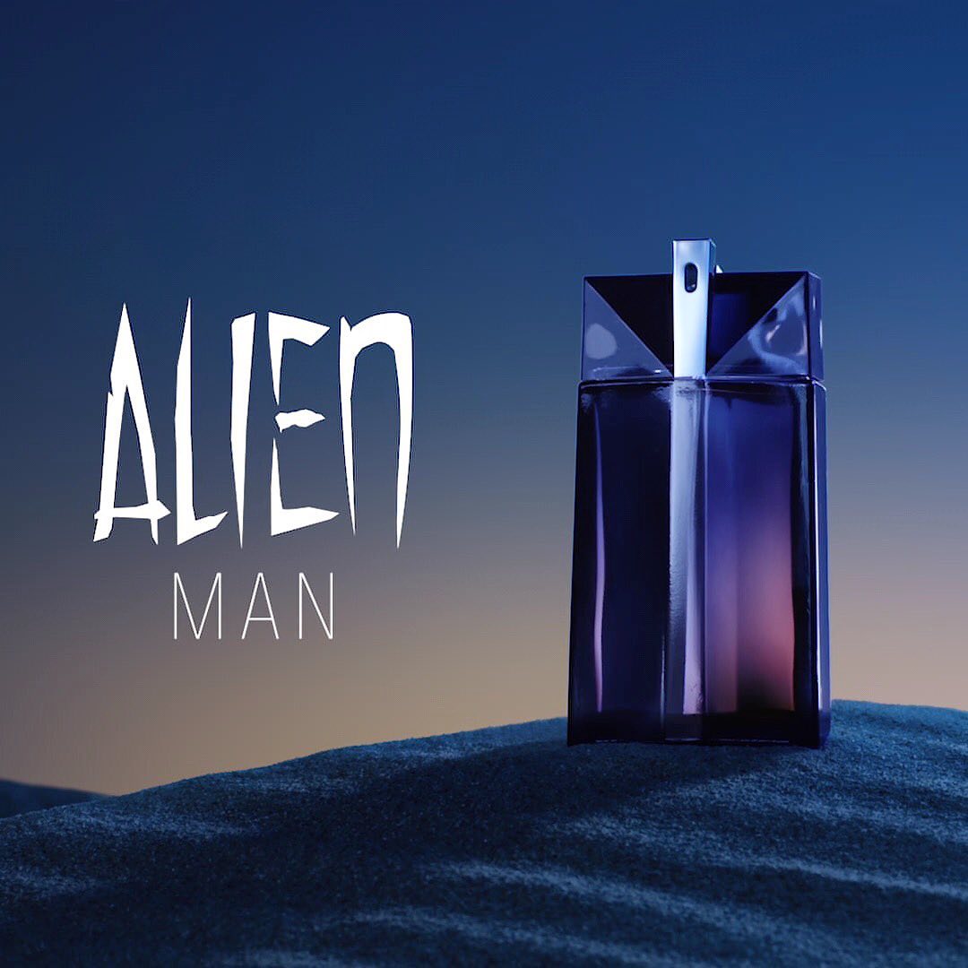 Shop Mugler Alien Man EDT